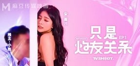 Người tình vào showbiz liền gắp cho đồng nghiệp cặp sừng to